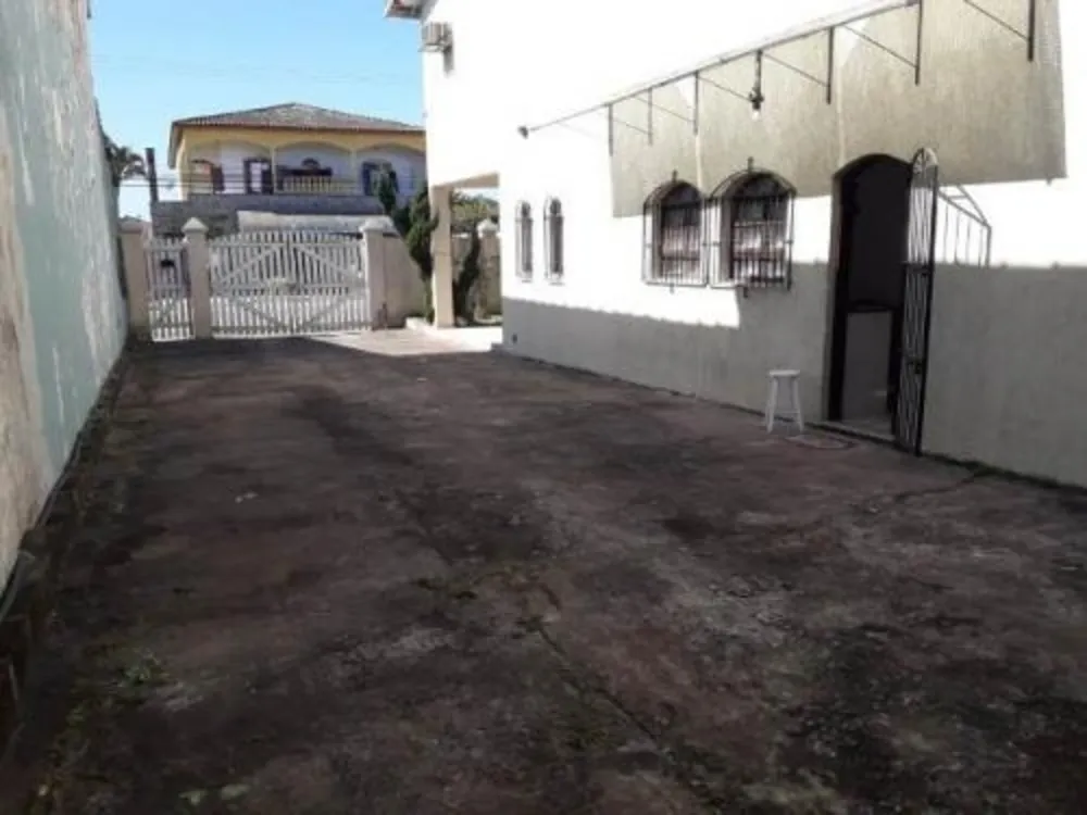 Casa, 3 quartos, 245 m² - Foto 3