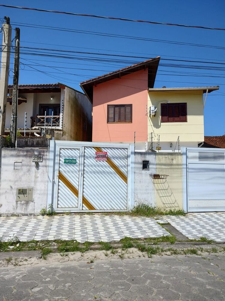 Casa à venda com 3 quartos - Foto 1