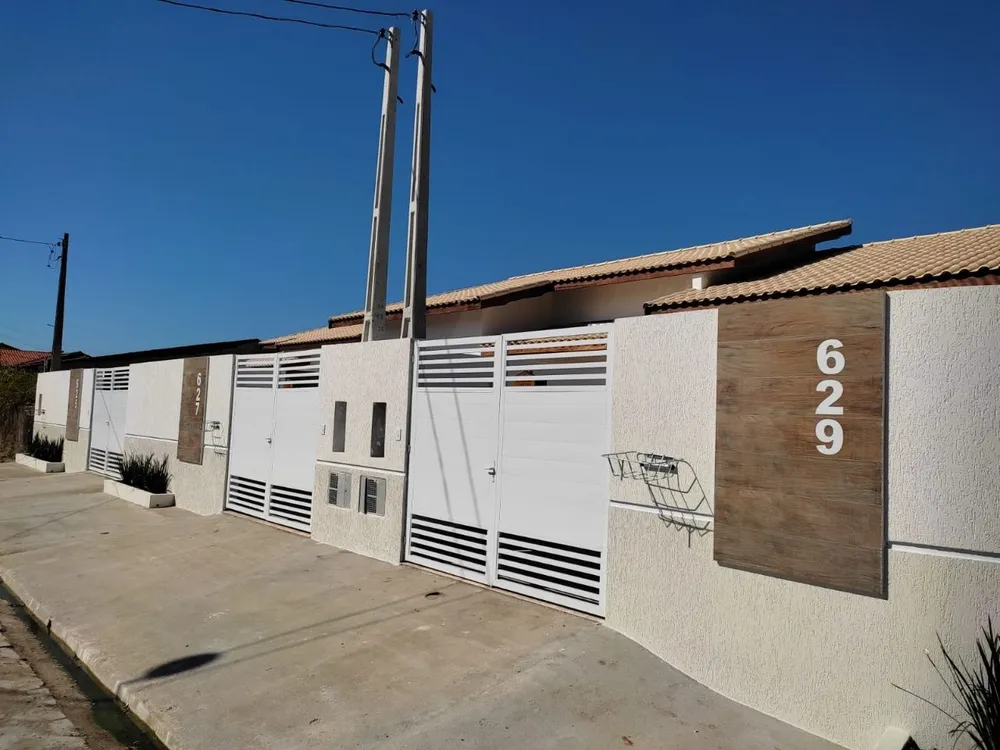 Casa, 2 quartos, 72 m² - Foto 1