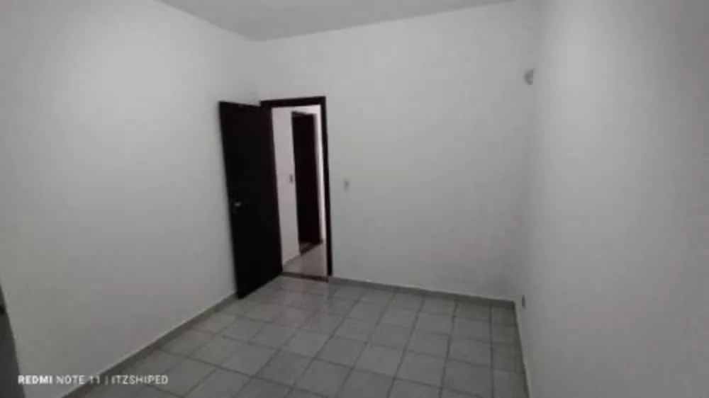 Casa, 2 quartos, 200 m² - Foto 9