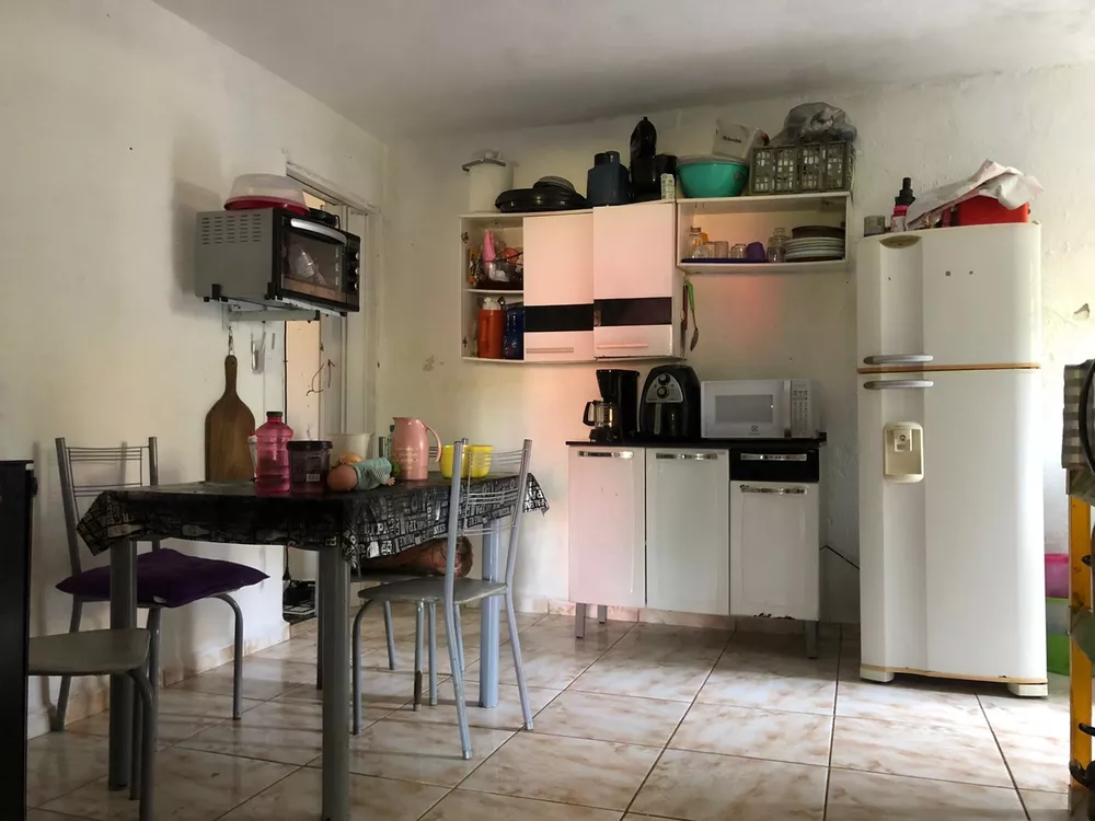 Casa à venda com 2 quartos, 70m² - Foto 6