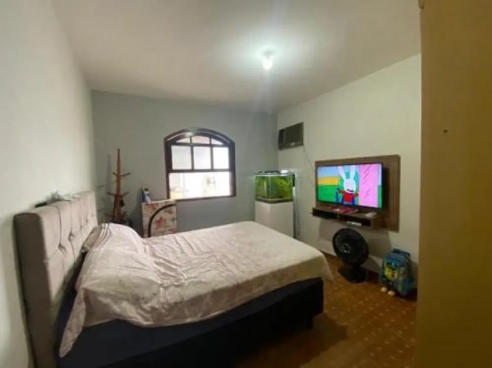 Casa, 5 quartos, 110 m² - Foto 1