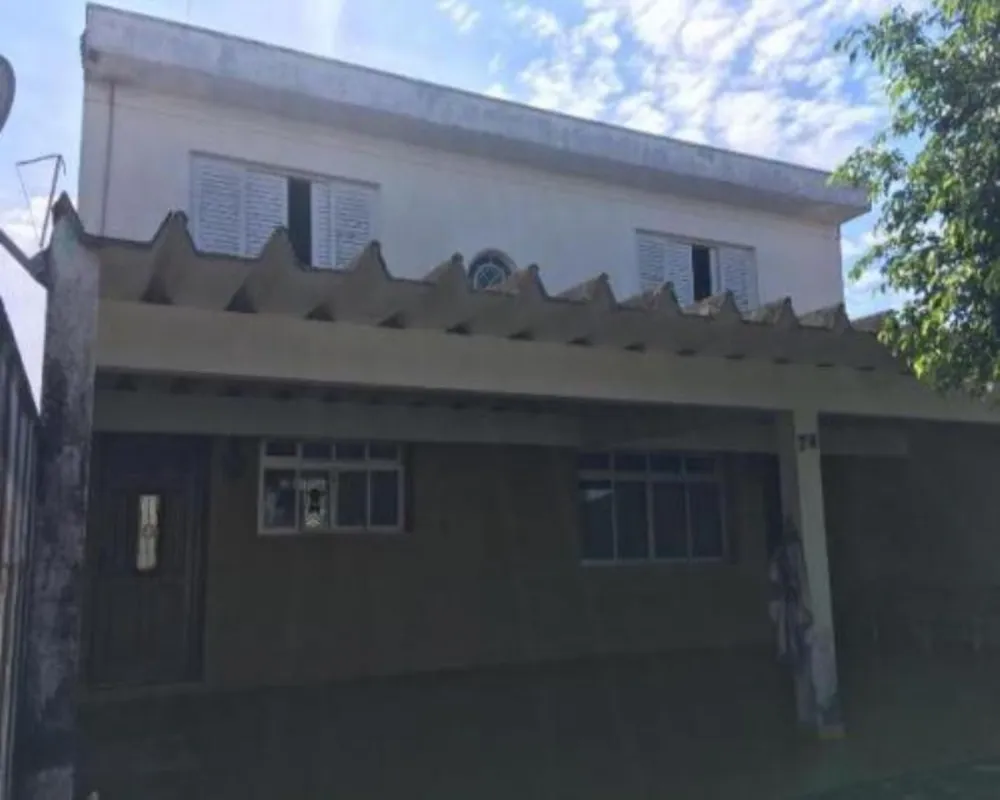 Casa, 3 quartos, 239 m² - Foto 1