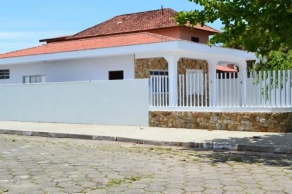 Casa, 3 quartos, 128 m² - Foto 1