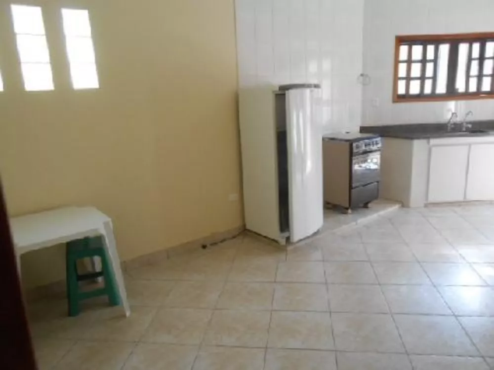 Casa à venda com 2 quartos, 150m² - Foto 21