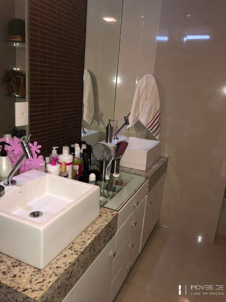 Apartamento, 3 quartos, 135 m² - Foto 2