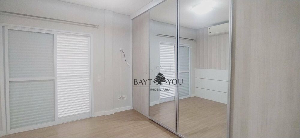 Apartamento, 3 quartos, 154 m² - Foto 1