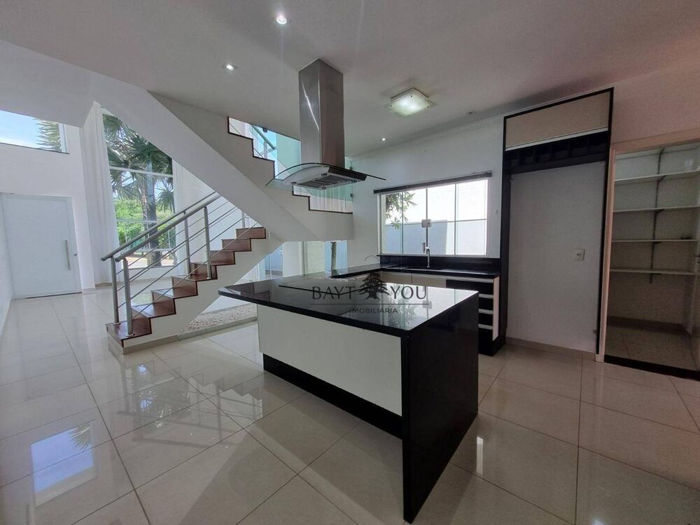 Casa, 3 quartos, 253 m² - Foto 5