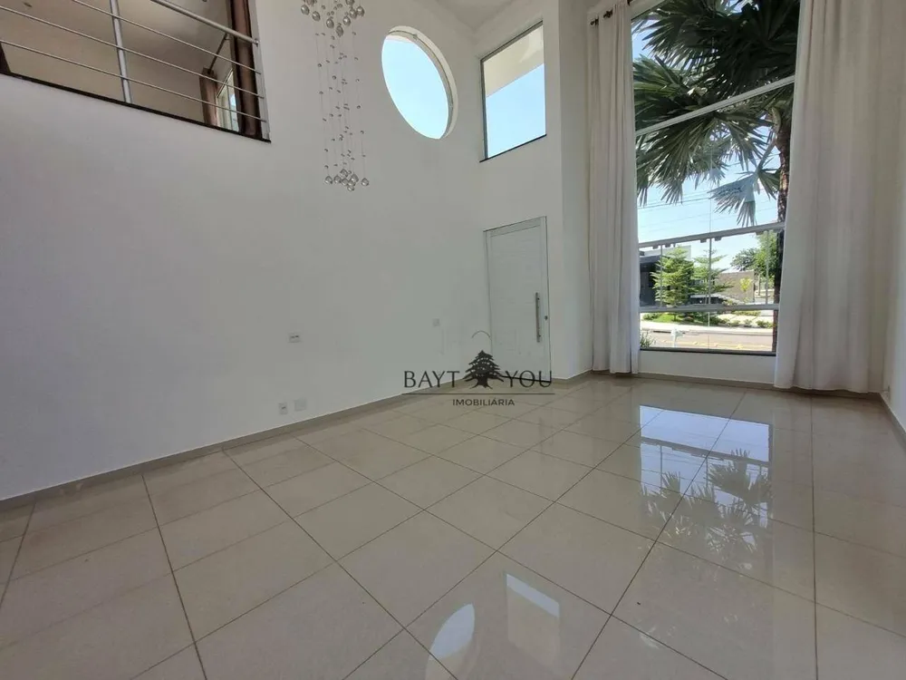 Casa, 3 quartos, 253 m² - Foto 2