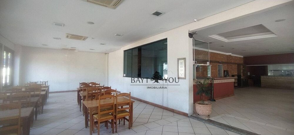 Loja-Salão, 231 m² - Foto 1