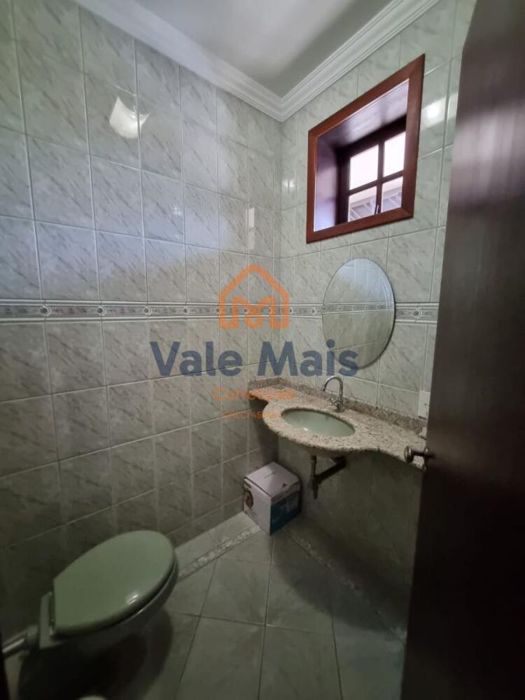 Casa, 4 quartos, 202 m² - Foto 1