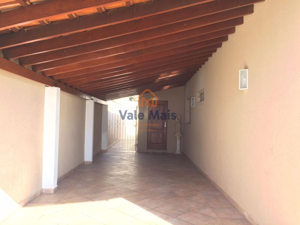 Casa, 4 quartos, 165 m² - Foto 2