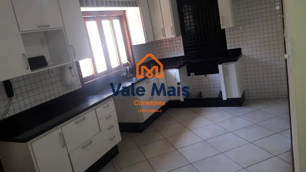 Casa, 3 quartos, 200 m² - Foto 6