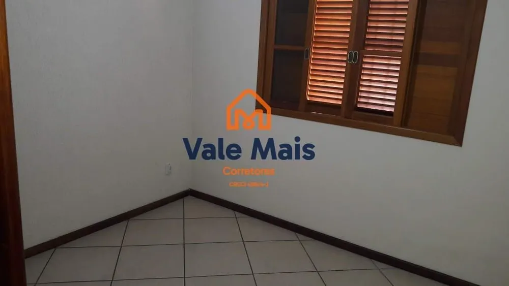 Casa, 3 quartos, 200 m² - Foto 4