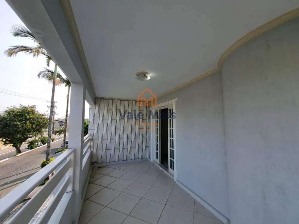 Casa, 3 quartos, 243 m² - Foto 7
