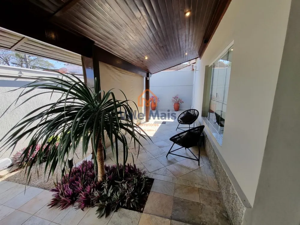 Casa, 3 quartos, 197 m² - Foto 3