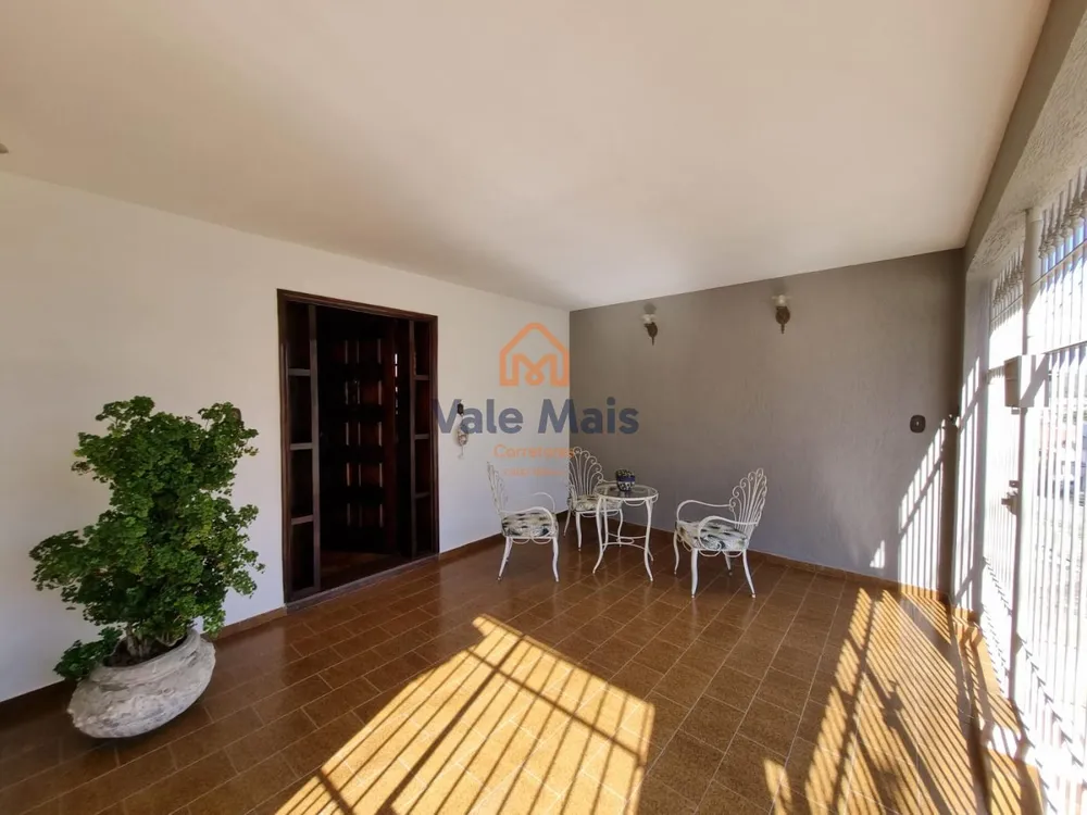 Casa, 4 quartos, 167 m² - Foto 2