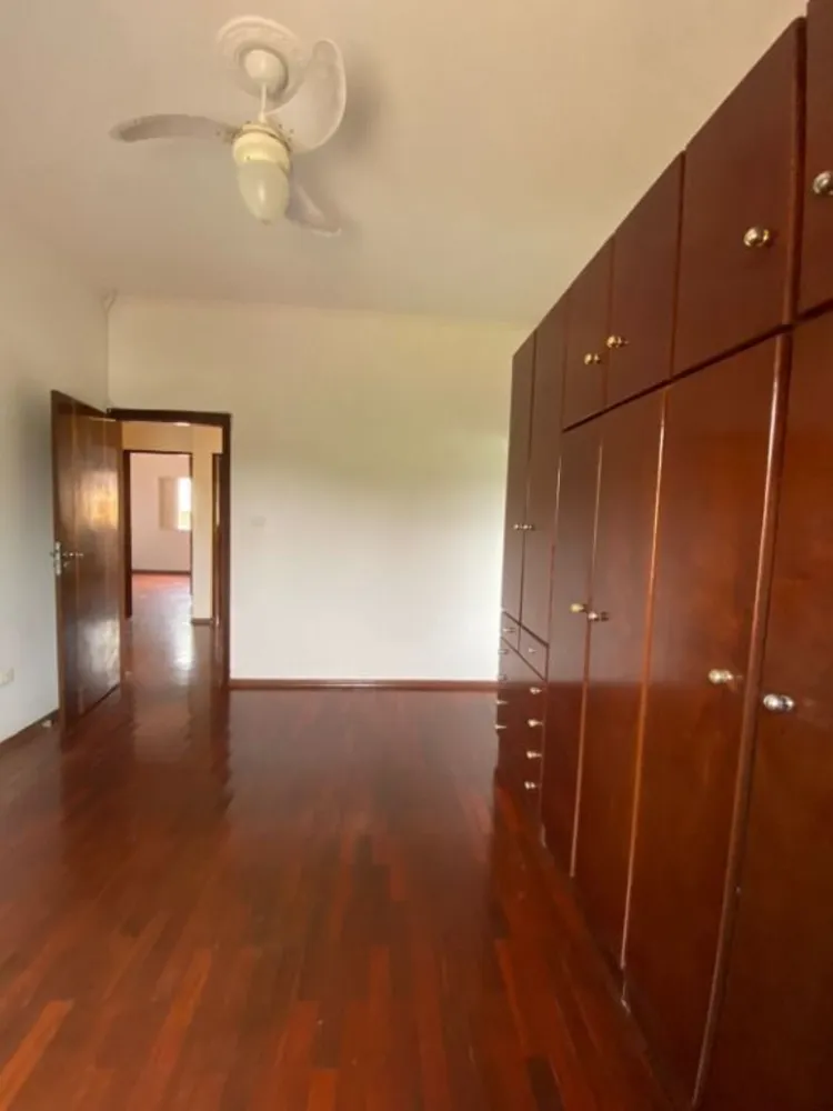 Casa, 3 quartos, 263 m² - Foto 3