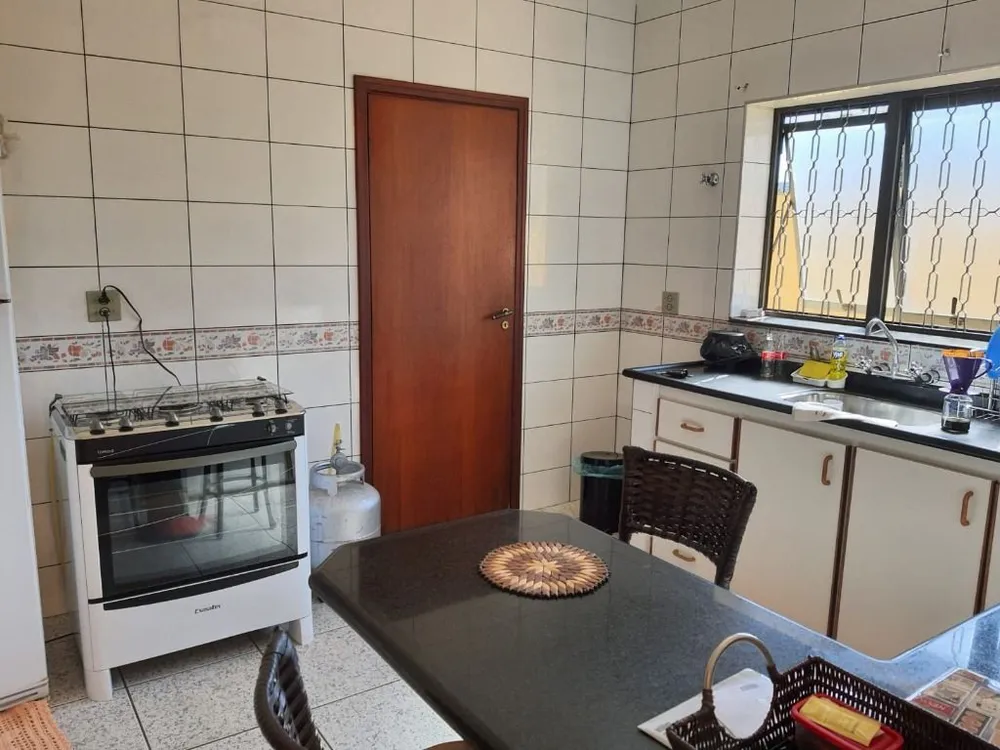 Casa, 3 quartos, 547 m² - Foto 2