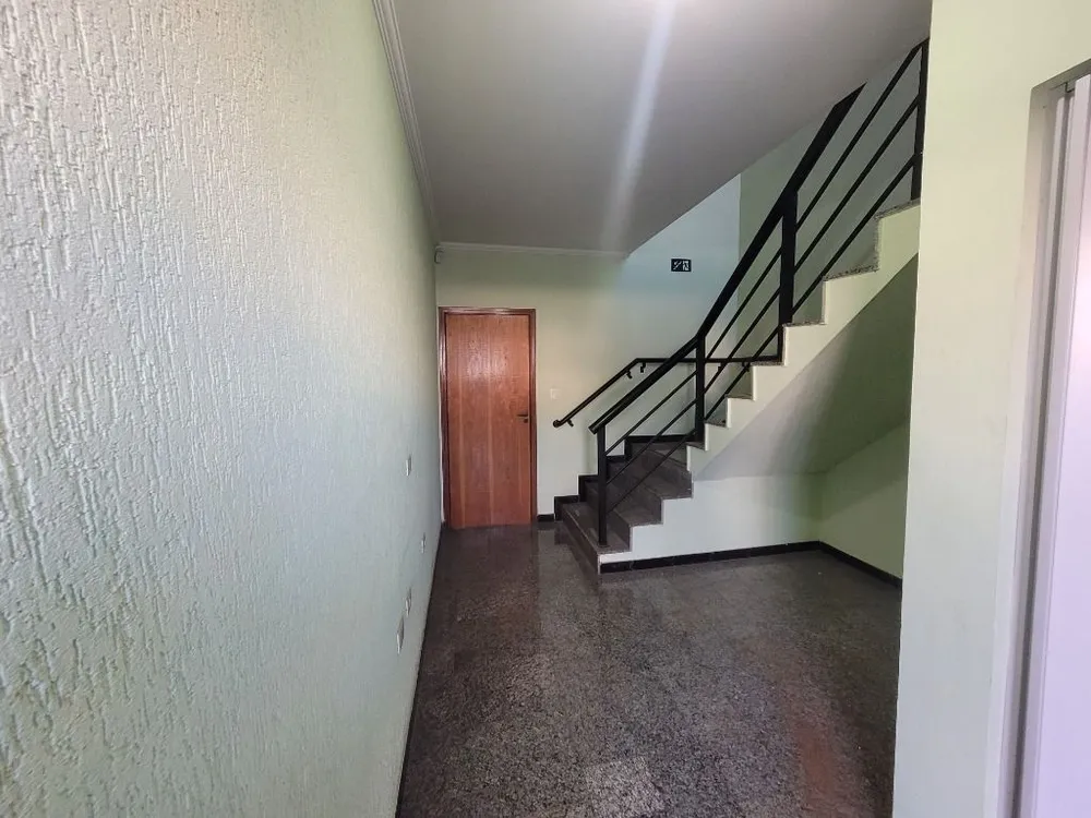 Loja-Salão, 749 m² - Foto 2