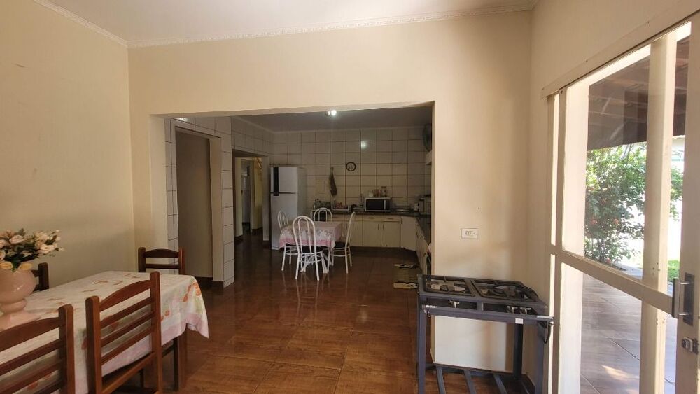 Casa, 3 quartos, 199 m² - Foto 4