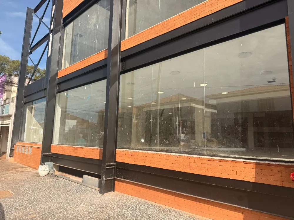 Loja-Salão, 331 m² - Foto 1
