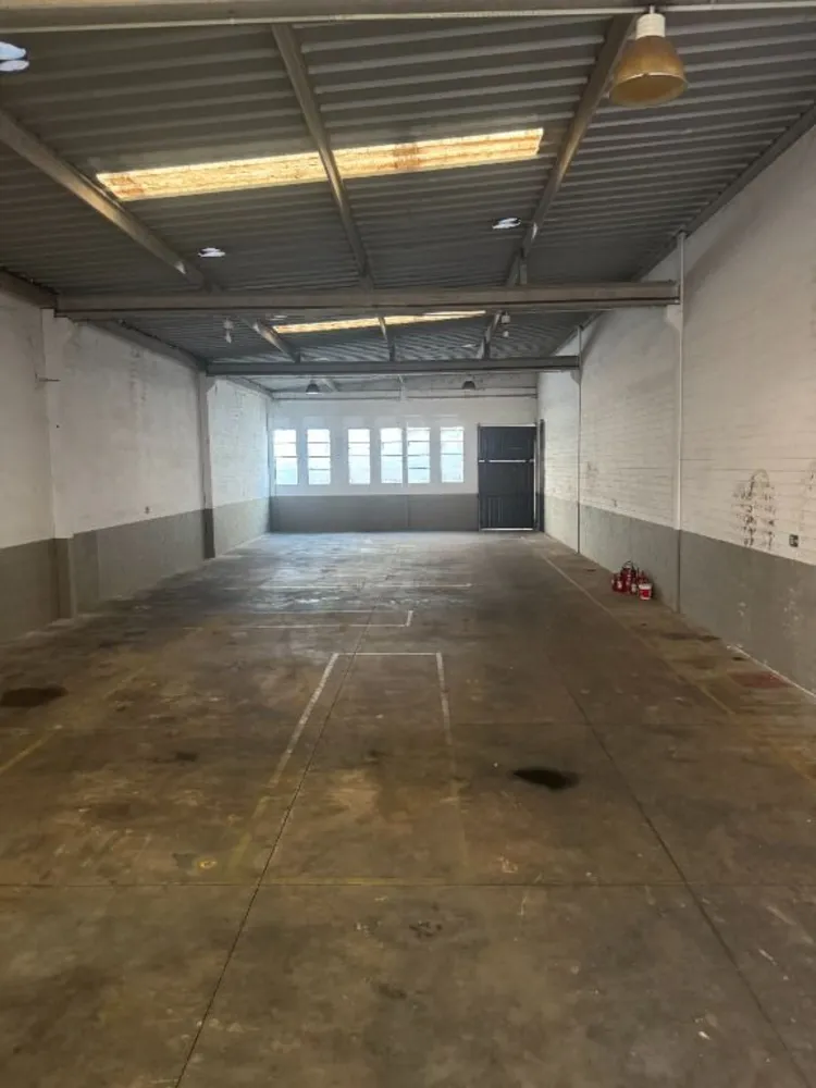 Depósito-Galpão, 749 m² - Foto 2