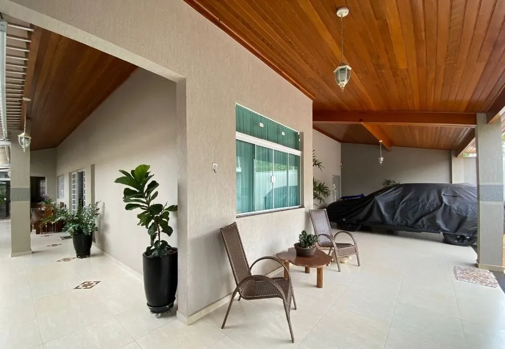 Casa, 3 quartos, 204 m² - Foto 3