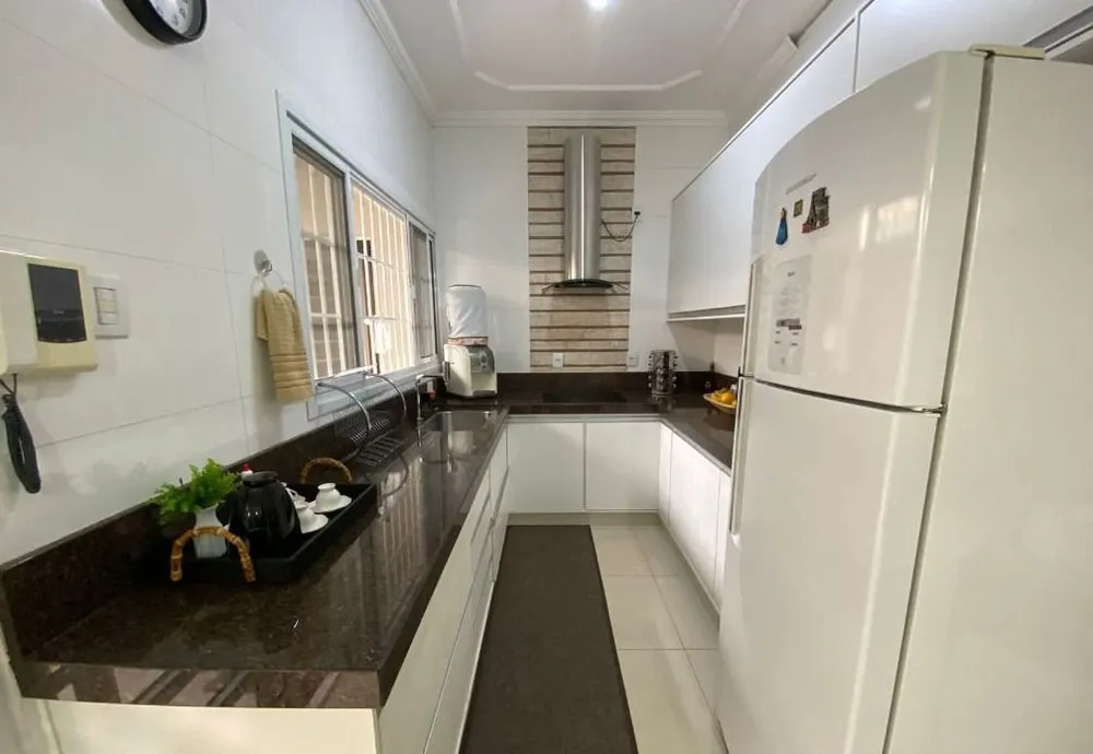 Casa, 3 quartos, 204 m² - Foto 8