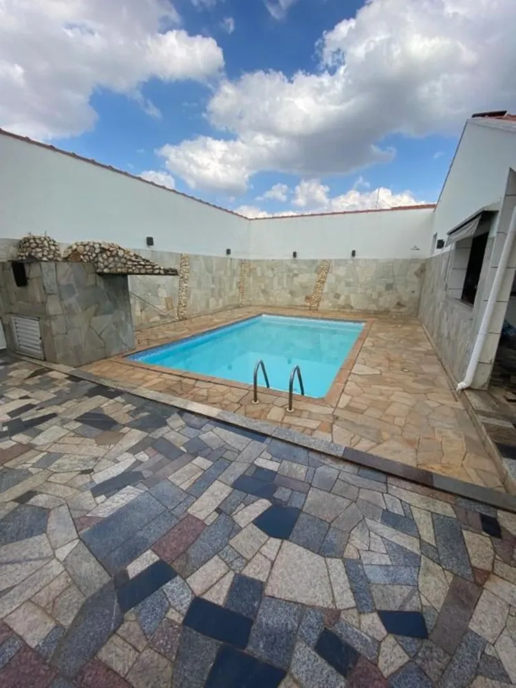 Sobrado, 3 quartos, 275 m² - Foto 1