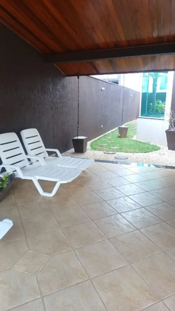 Casa, 5 quartos, 457 m² - Foto 2