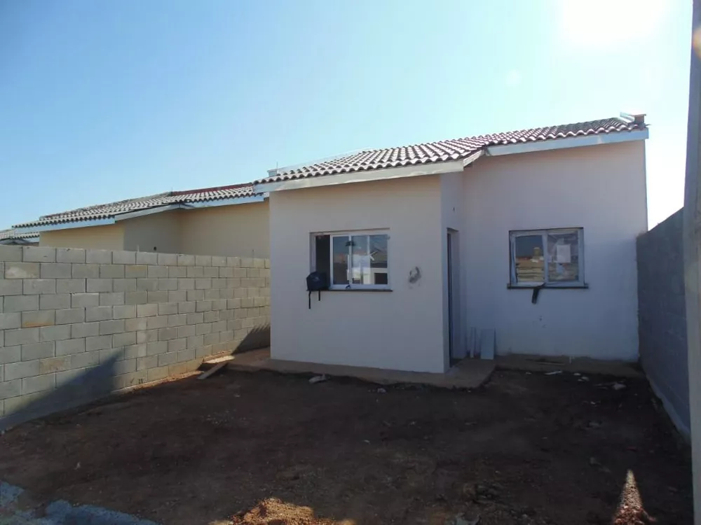 Casa de Condomínio à venda com 2 quartos, 51m² - Foto 1