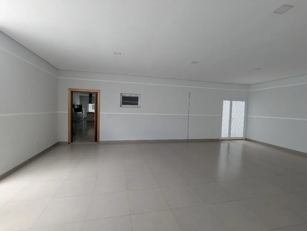 Casa, 3 quartos, 330 m² - Foto 2
