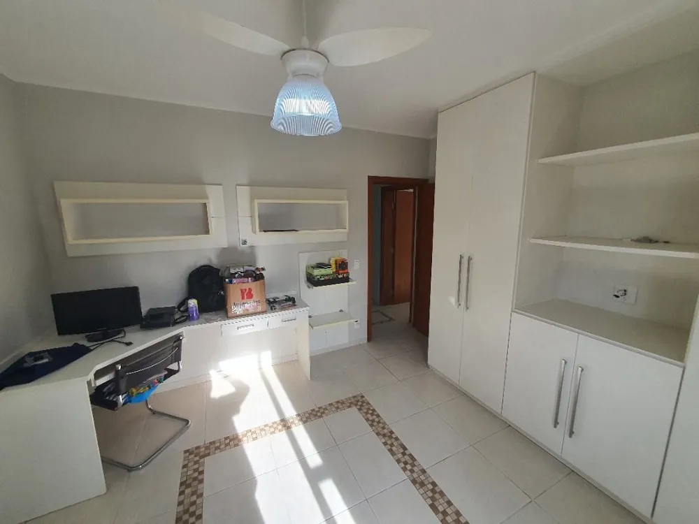 Casa, 3 quartos, 330 m² - Foto 12