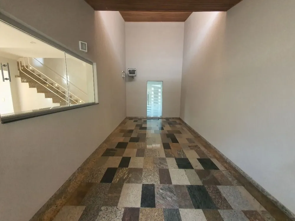 Casa, 3 quartos, 330 m² - Foto 2