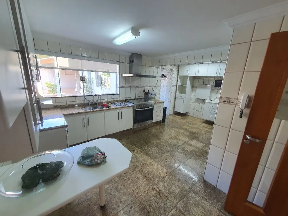 Casa, 3 quartos, 330 m² - Foto 6