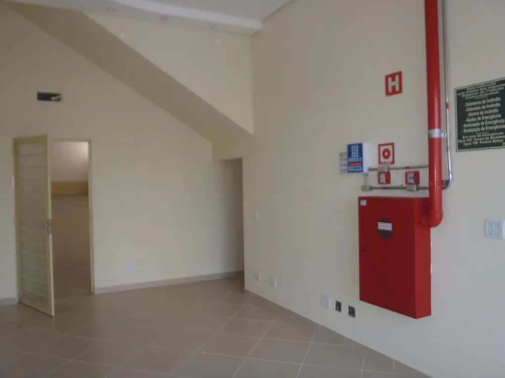 Depósito-Galpão, 2045 m² - Foto 2