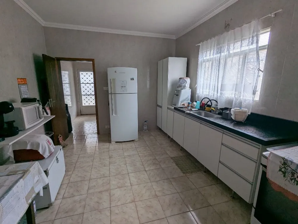 Casa, 3 quartos, 216 m² - Foto 4