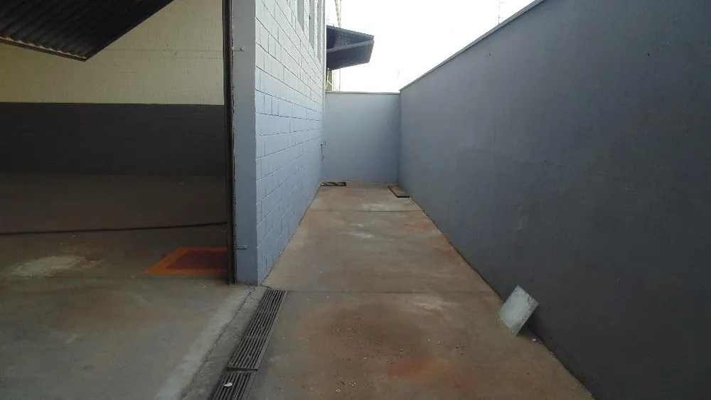 Depósito-Galpão, 735 m² - Foto 2