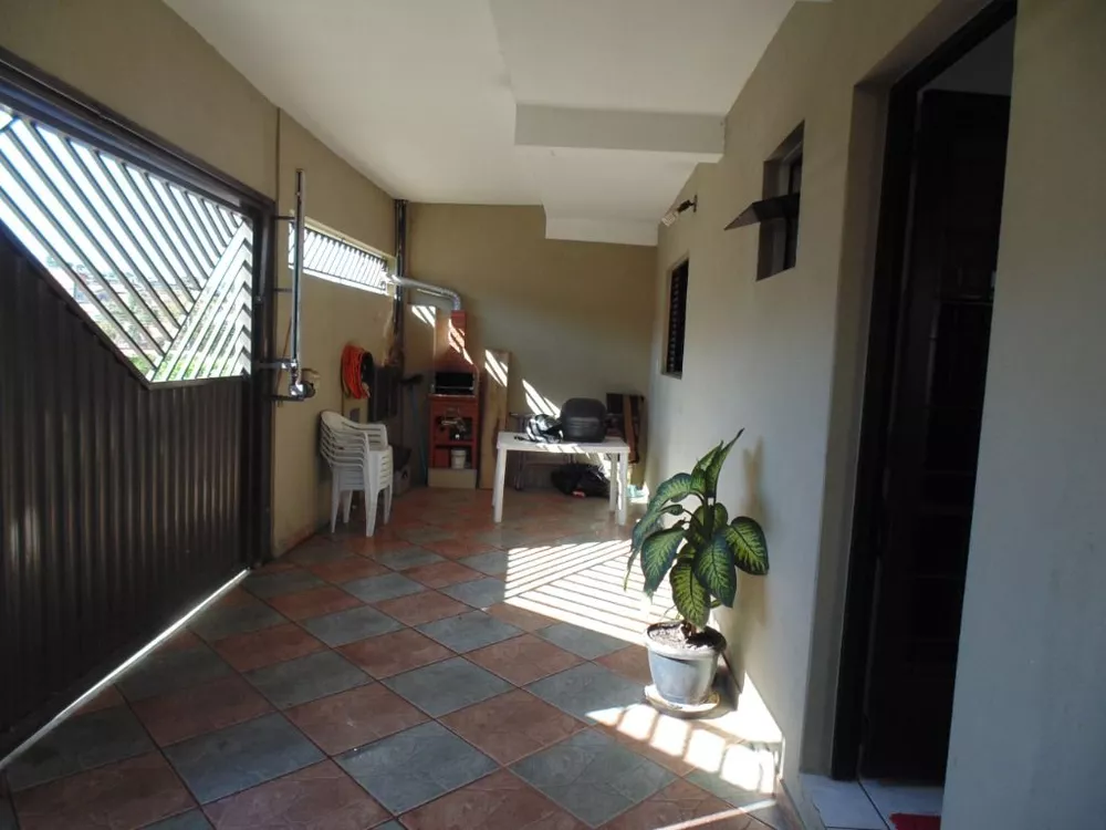 Casa à venda com 4 quartos, 261m² - Foto 12