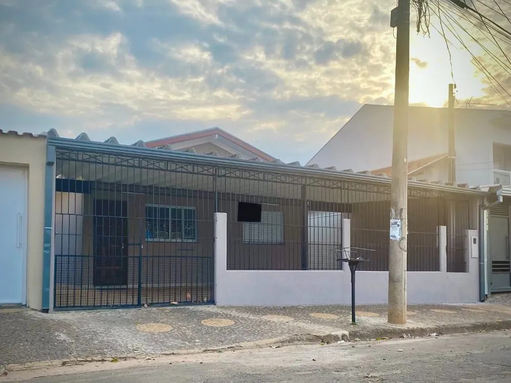 Casa, 3 quartos, 142 m² - Foto 1