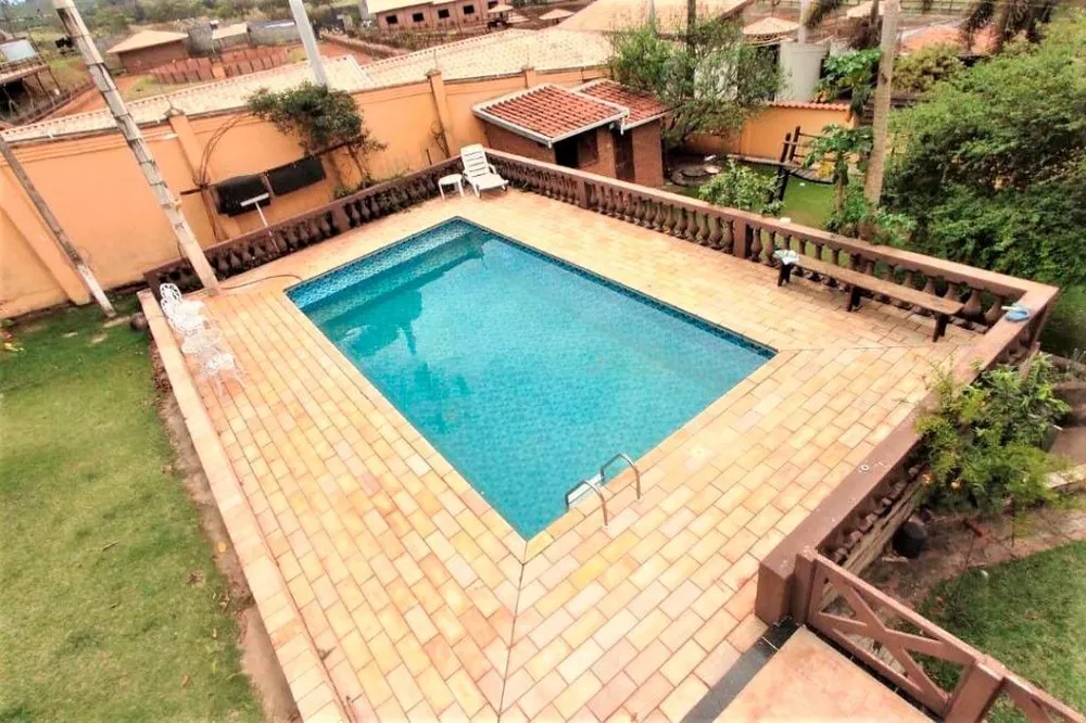 Chácara, 2 quartos, 2180 m² - Foto 3