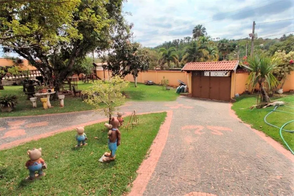 Chácara, 2 quartos, 2180 m² - Foto 2