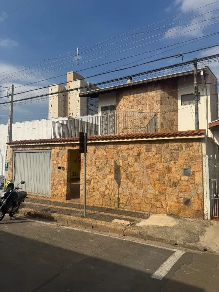 Sobrado, 4 quartos, 348 m² - Foto 1