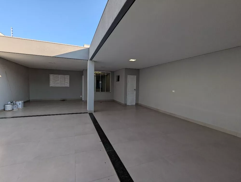 Casa à venda com 2 quartos, 100m² - Foto 4