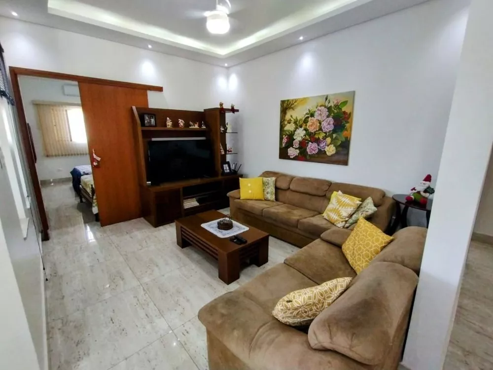 Chácara à venda com 3 quartos, 1360m² - Foto 5