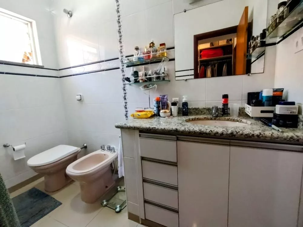 Chácara à venda com 3 quartos, 1360m² - Foto 13