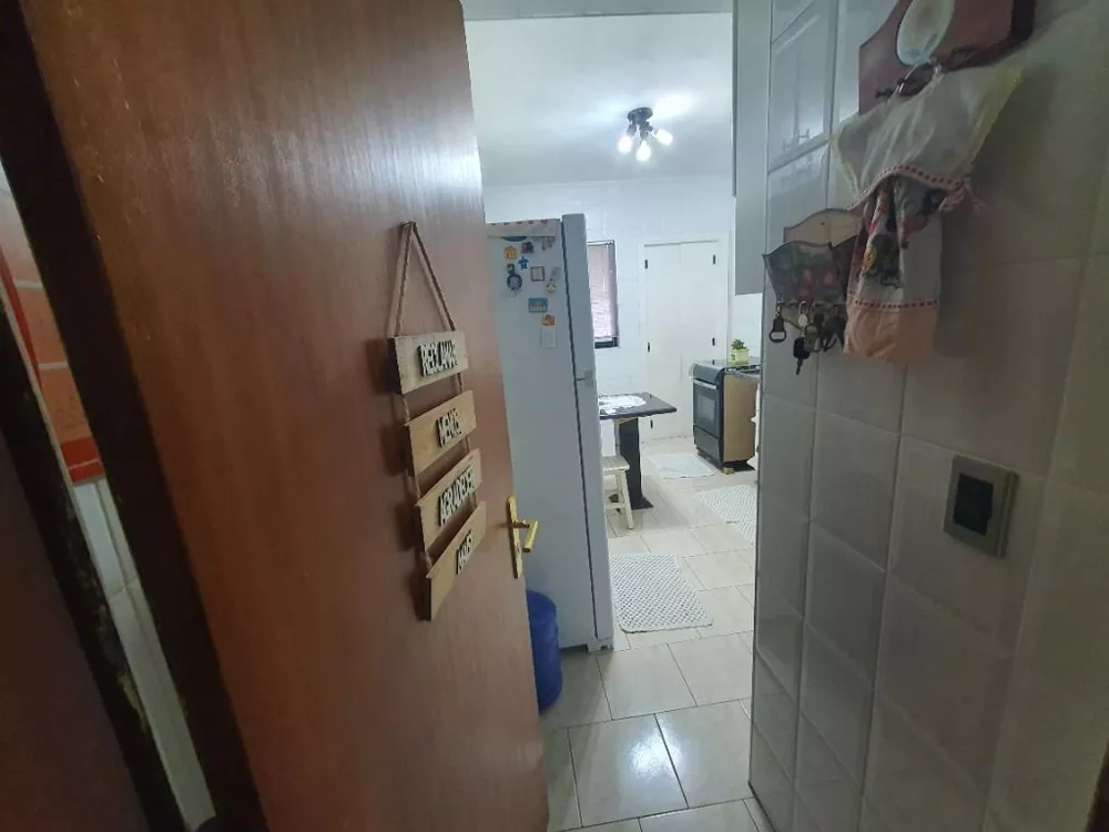 Apartamento à venda com 3 quartos, 129m² - Foto 2