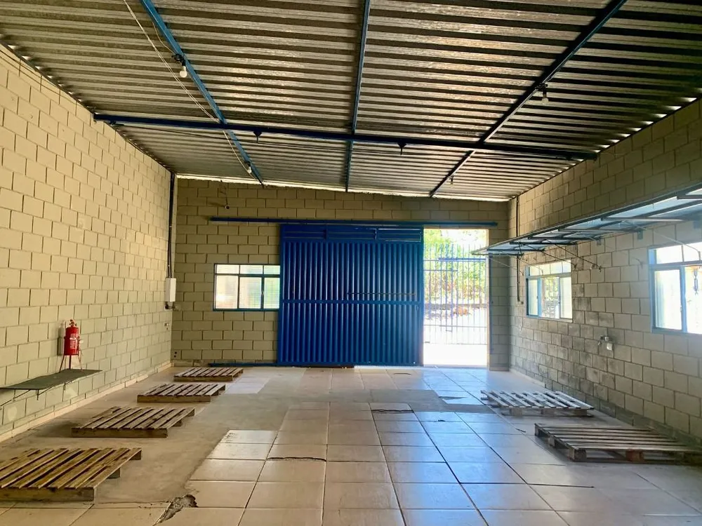 Chácara, 3 quartos, 1 m² - Foto 8