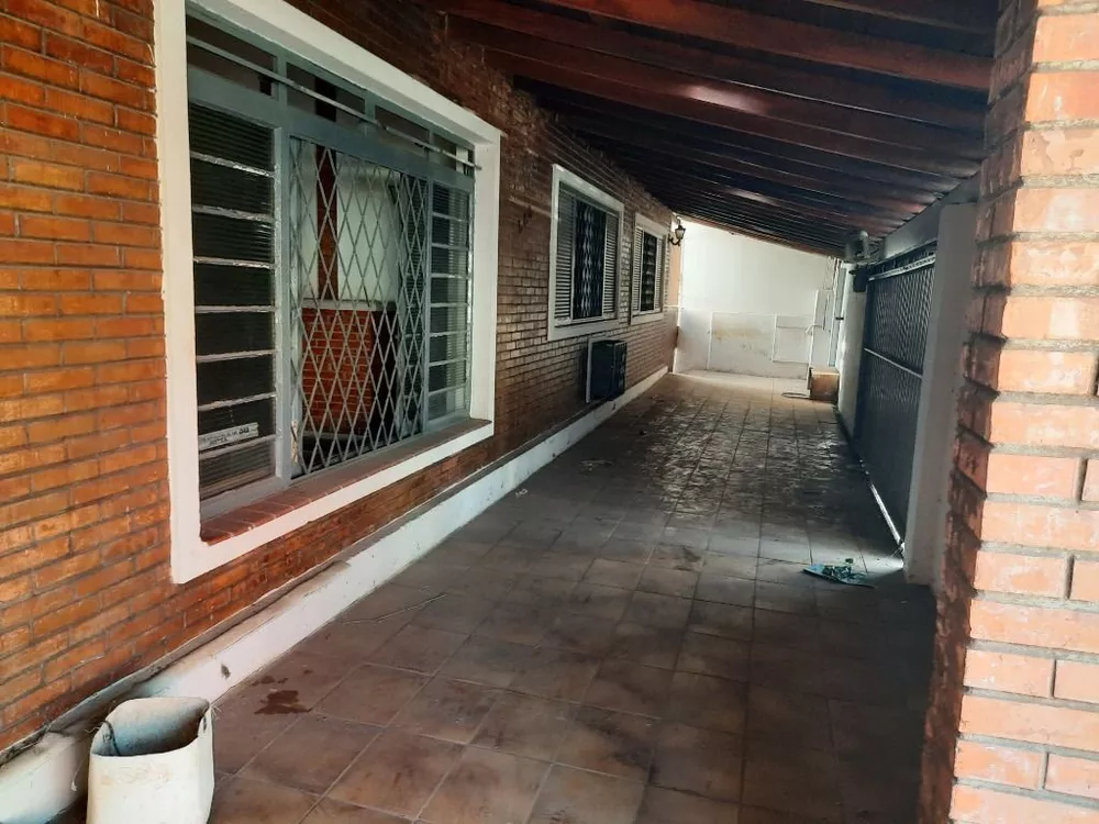 Casa à venda e aluguel com 4 quartos, 363m² - Foto 4